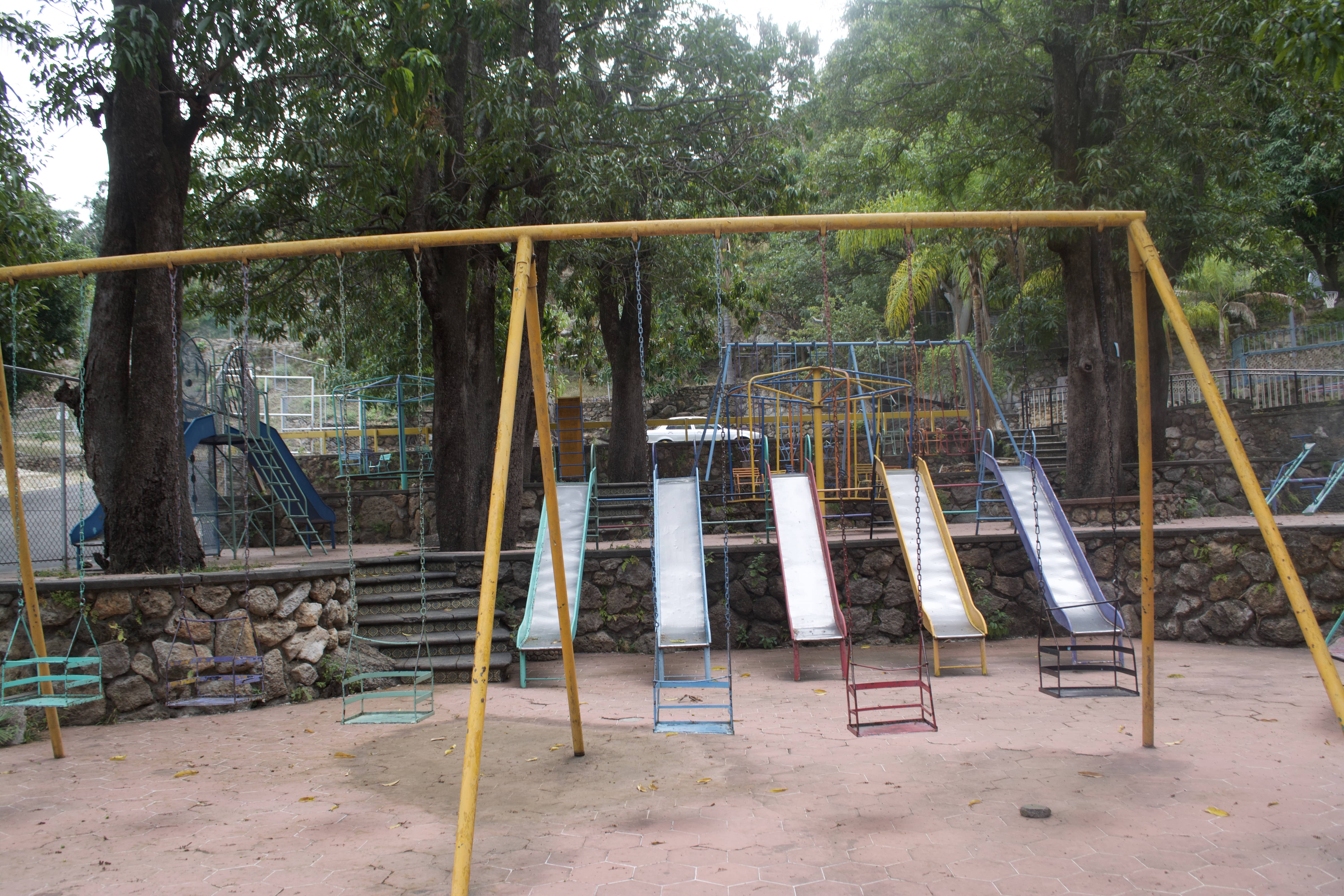 servicios los camachos area infantil 04