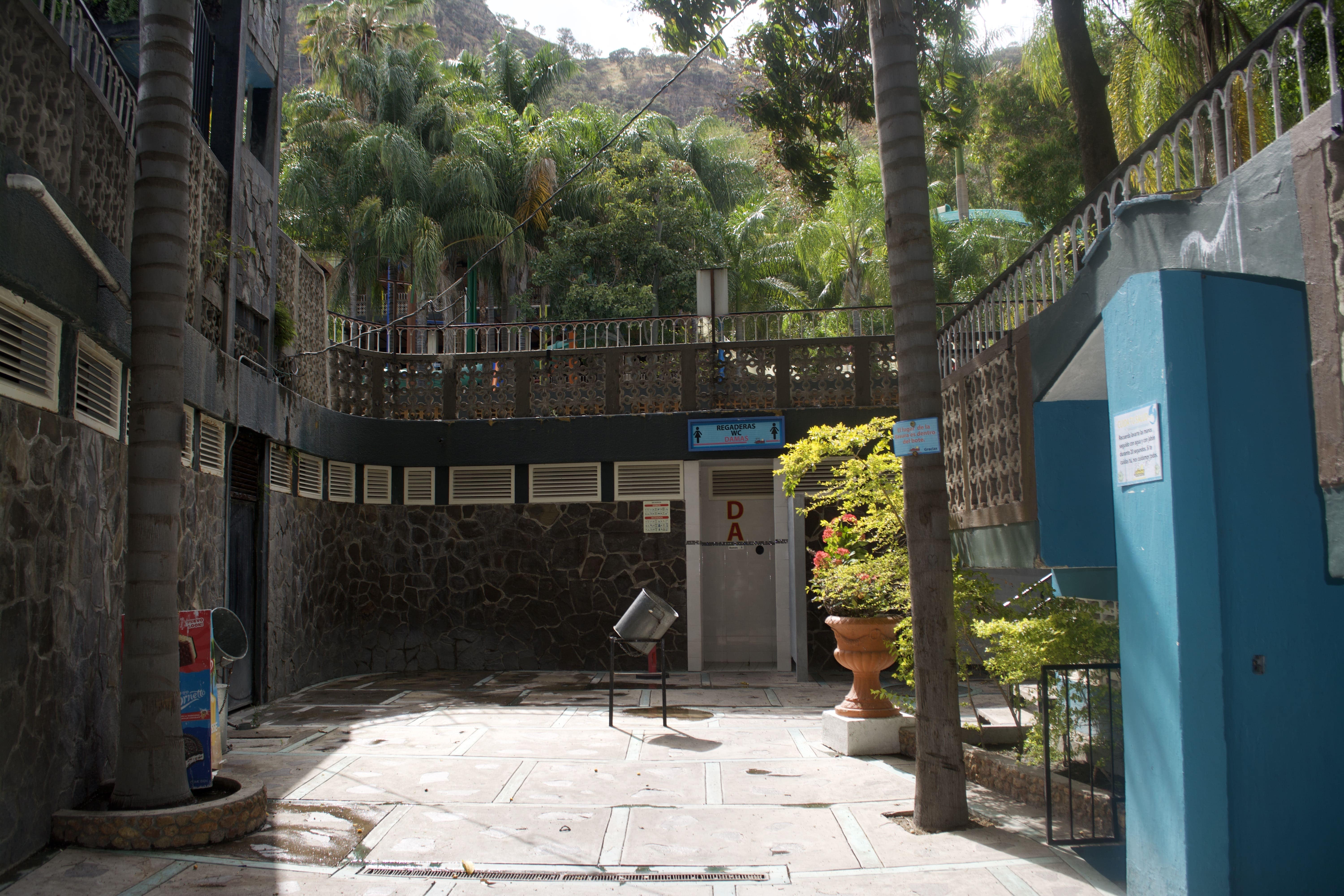 servicios los camachos regaderas