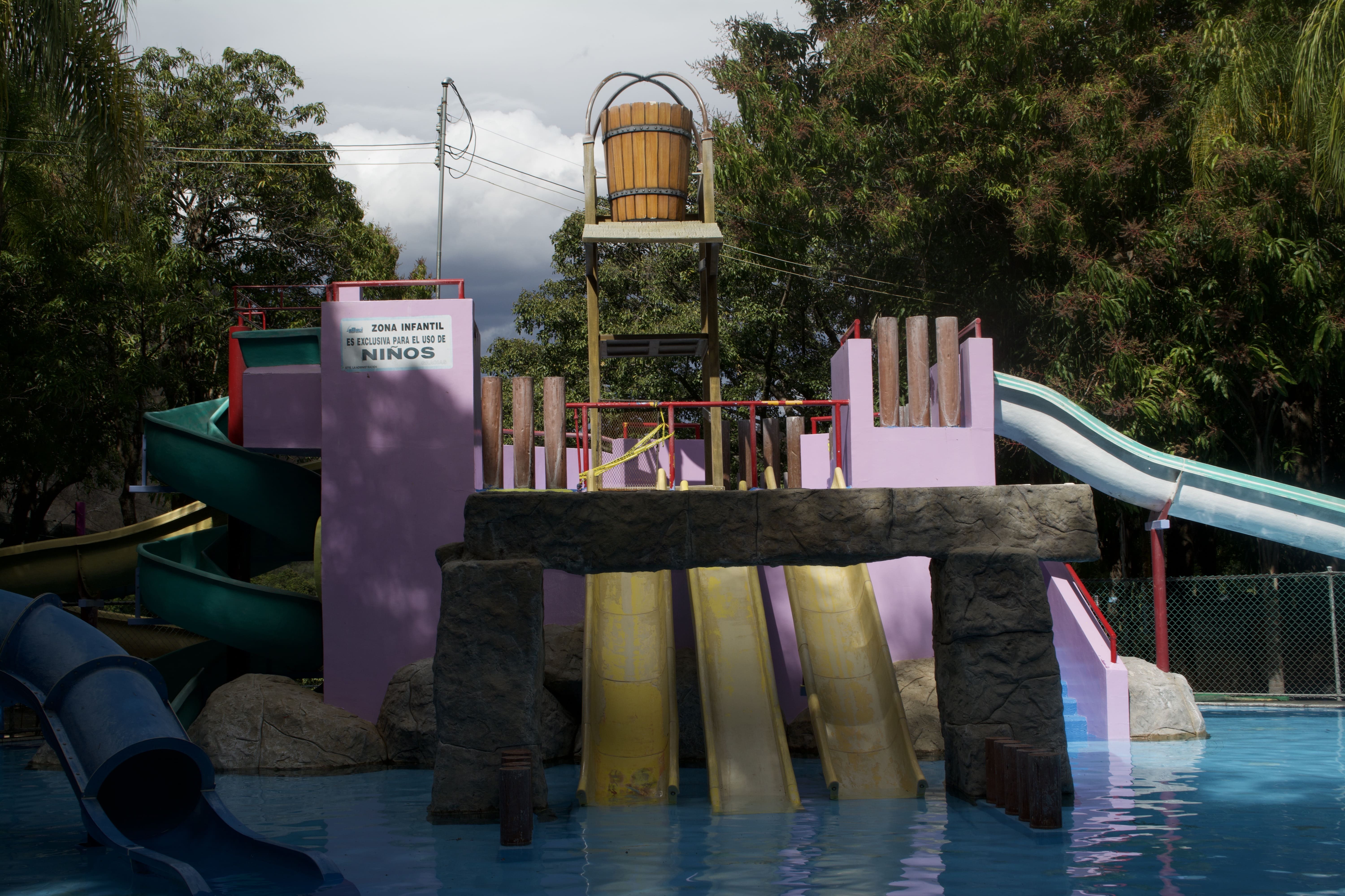 servicios los camachos area infantil